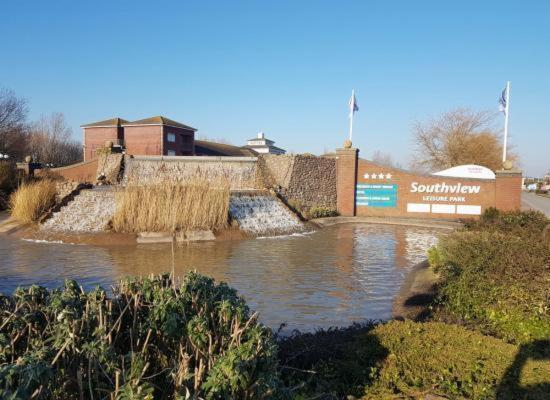 The Cedars Southview Hotel Skegness Buitenkant foto